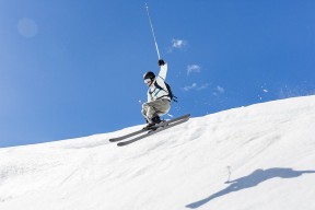 开云官网APP下载-德罗巴：从非洲到欧冠冠军，魔兽的非洲骄傲，德罗巴百科