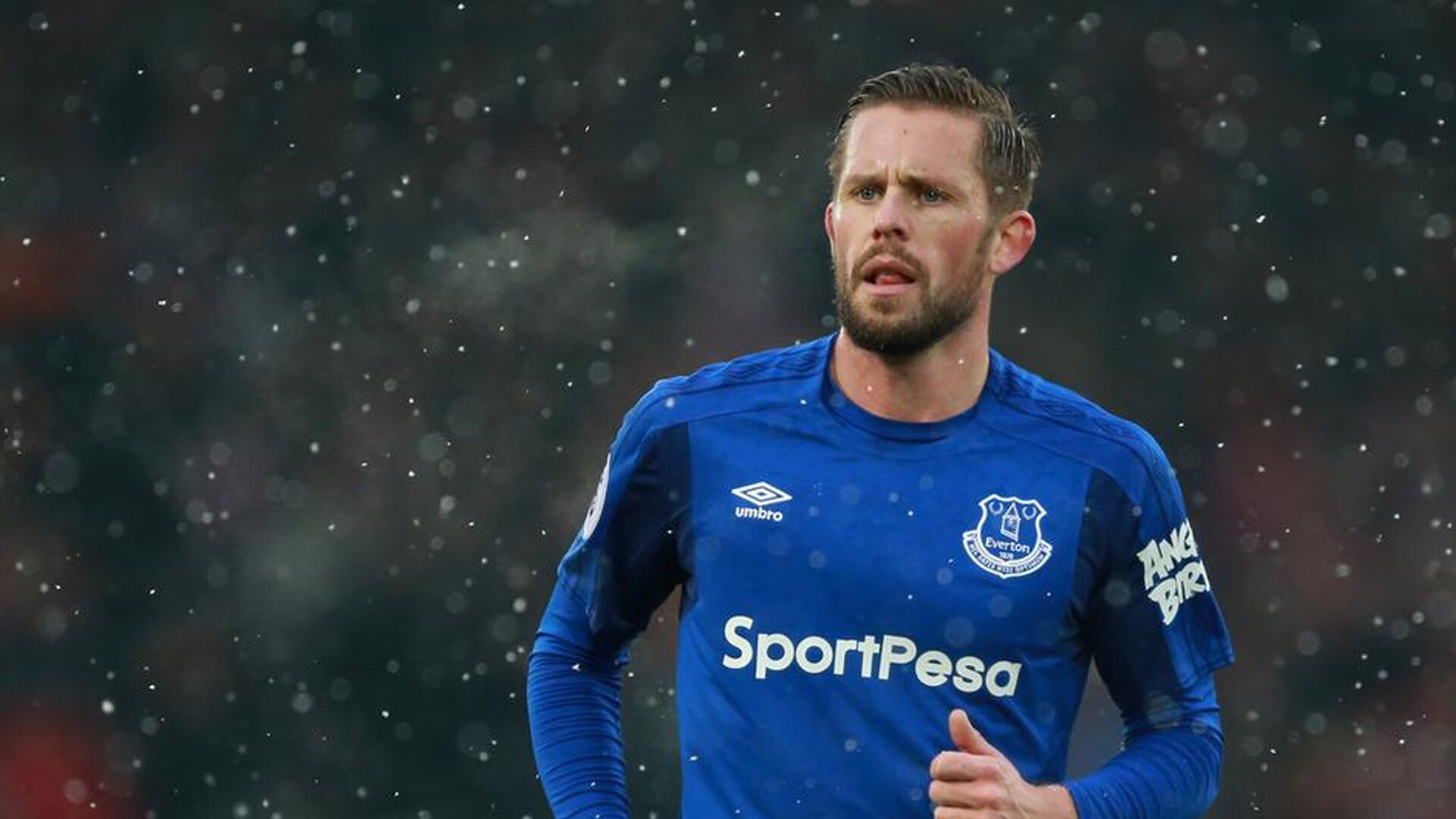 开季至今表现都没有任何起色!太阳本不应该留下这位湖人弃将?